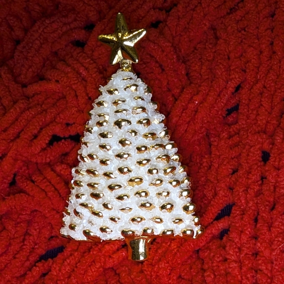 Vintage Donni Flocked Christmas Tree Brooch Porcelain Gold Tone - Picture 3 of 10